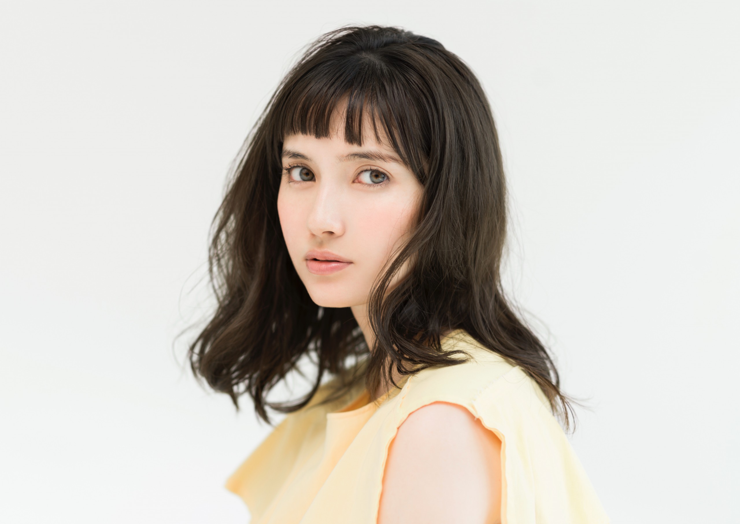 Nhkのど自慢 世界中から歌声を 世界45カ国 延べ644組から選ばれた11組が日本の歌を披露 オトカゼ 音楽の風