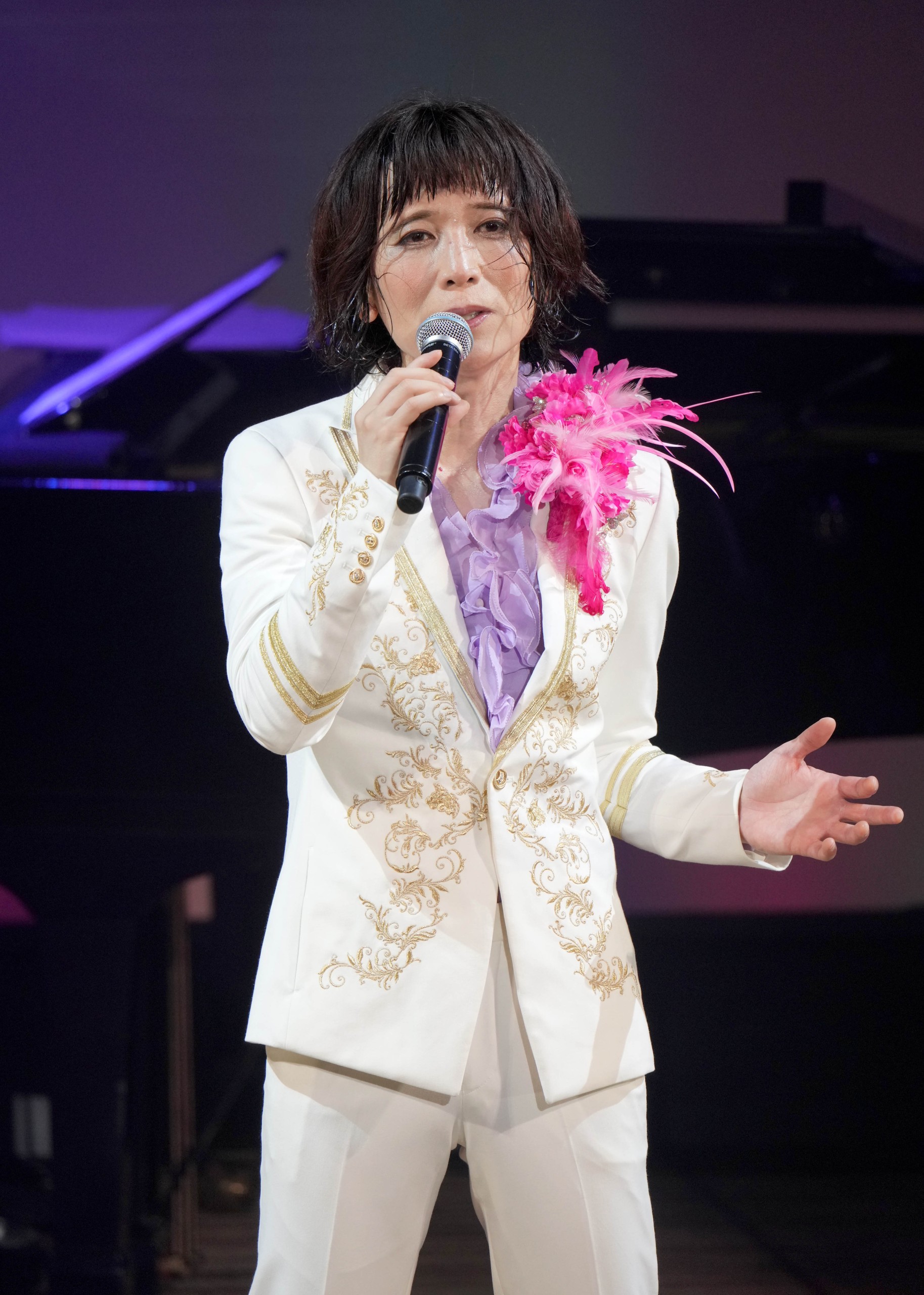 ムード歌謡の貴公子・タブレット純がデビュー20周年記念リサイタル。20 