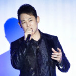 Kenjiroが新曲「海鳥の宿」発売記念ライブを開催し、田久保真見氏と杉本眞人氏も応援に。新たな一面を引き出す演歌作品に「幸せ者です」