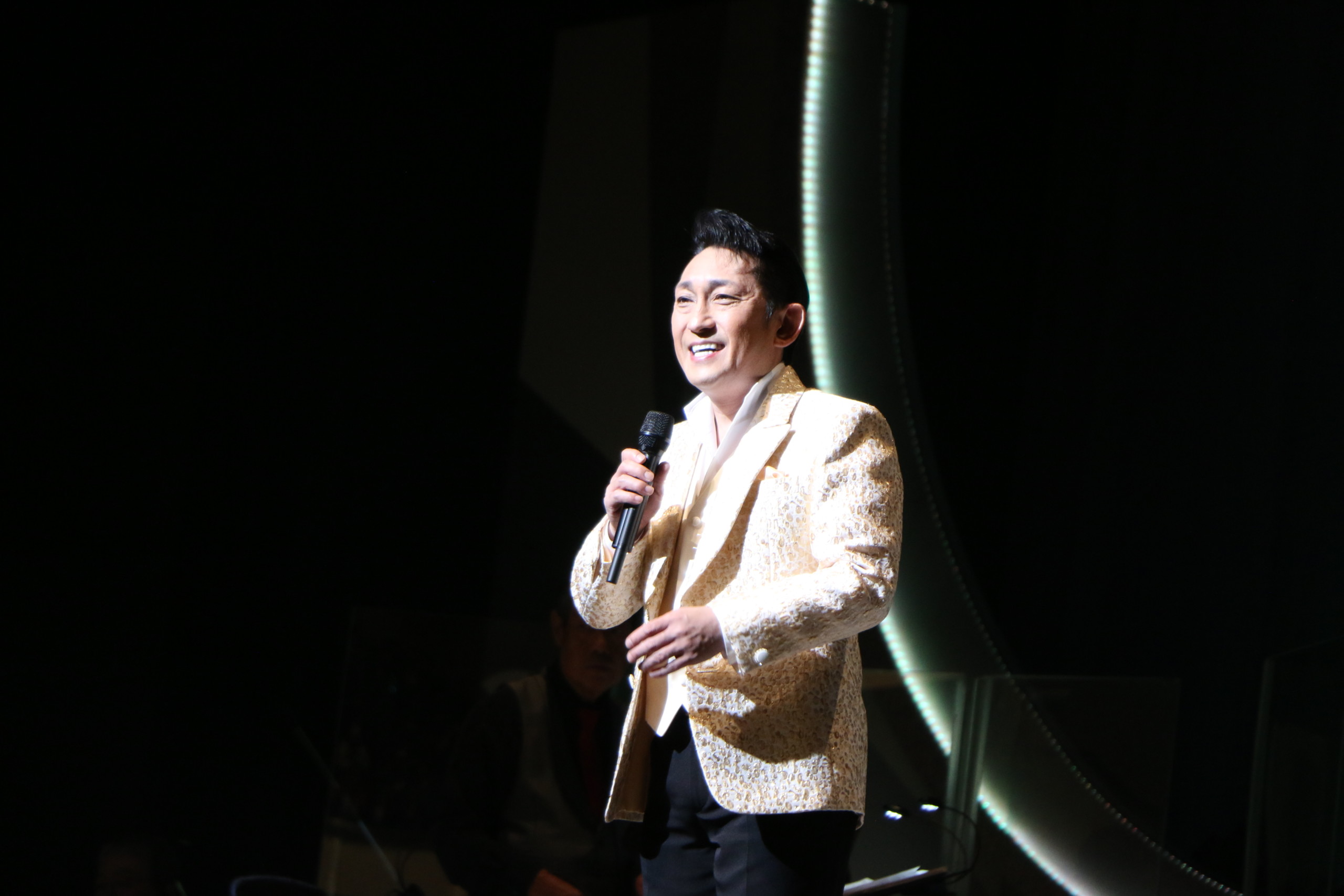 福田こうへいが東京公演を開催！ 2025年元日発売の新曲「匠～たくみ