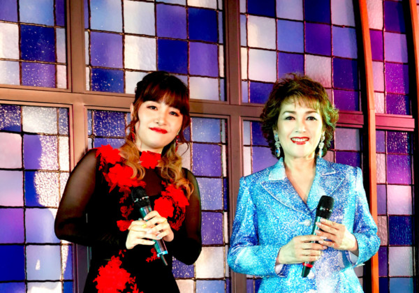 柳ジュン、高島レイラ