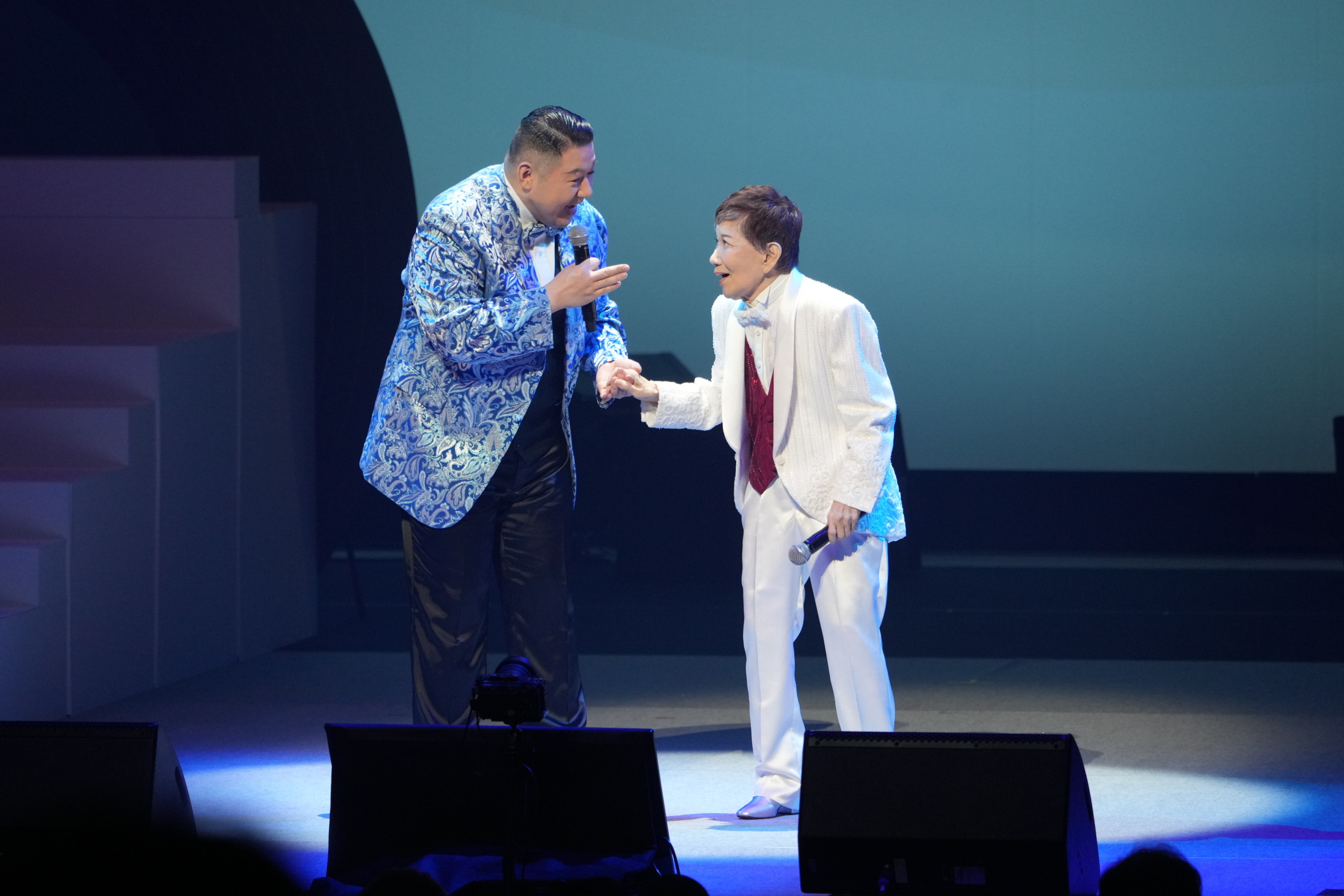 令和・歌の祭典