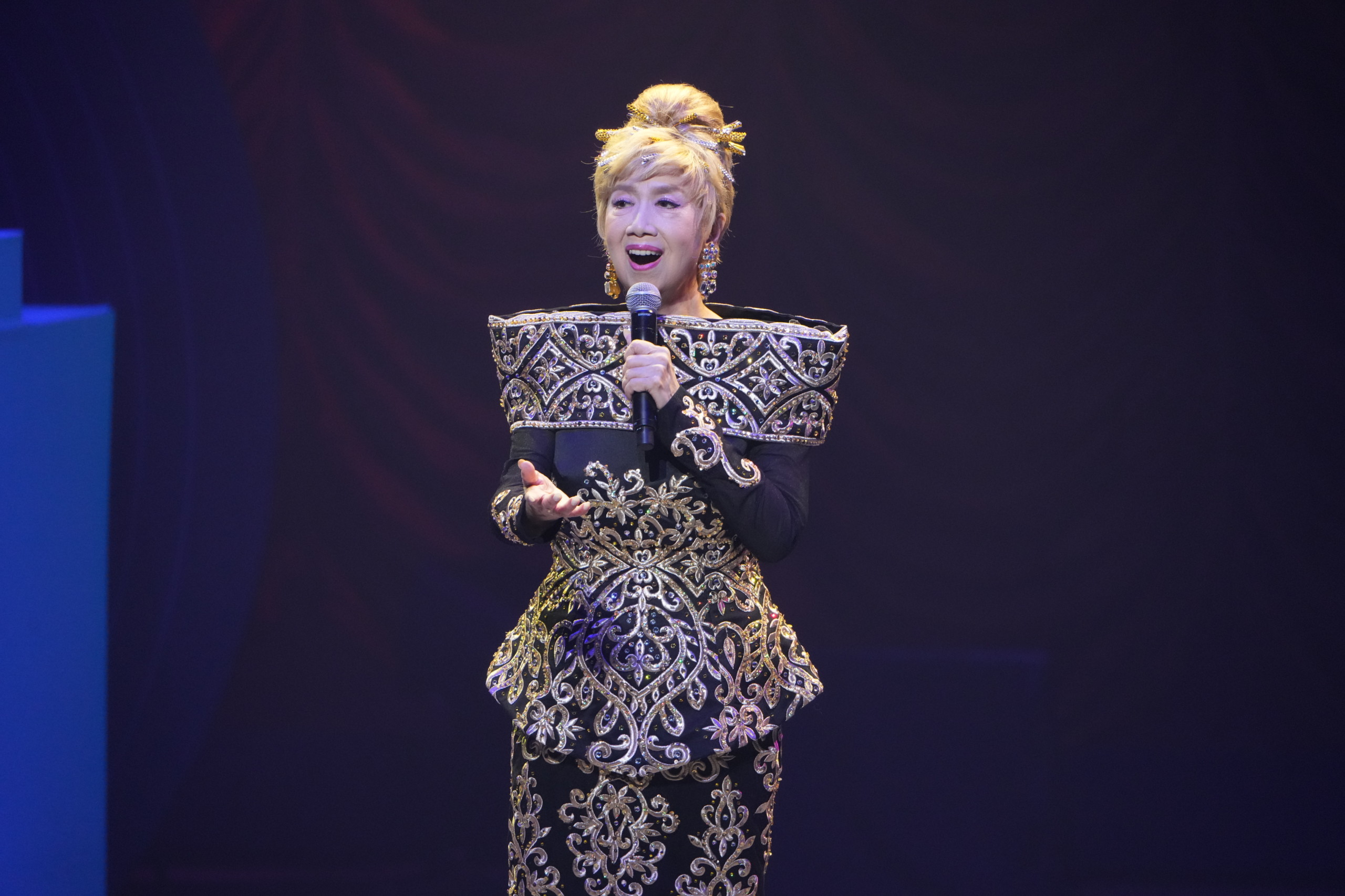 令和・歌の祭典