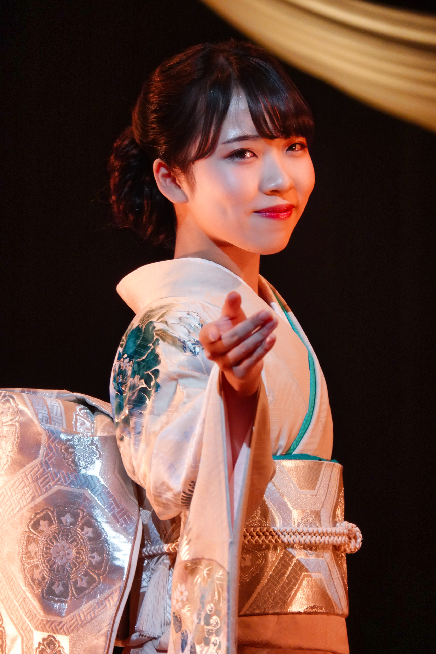 梅谷心愛、テレサ・テンの没後30周年記念チャリティーコンサート