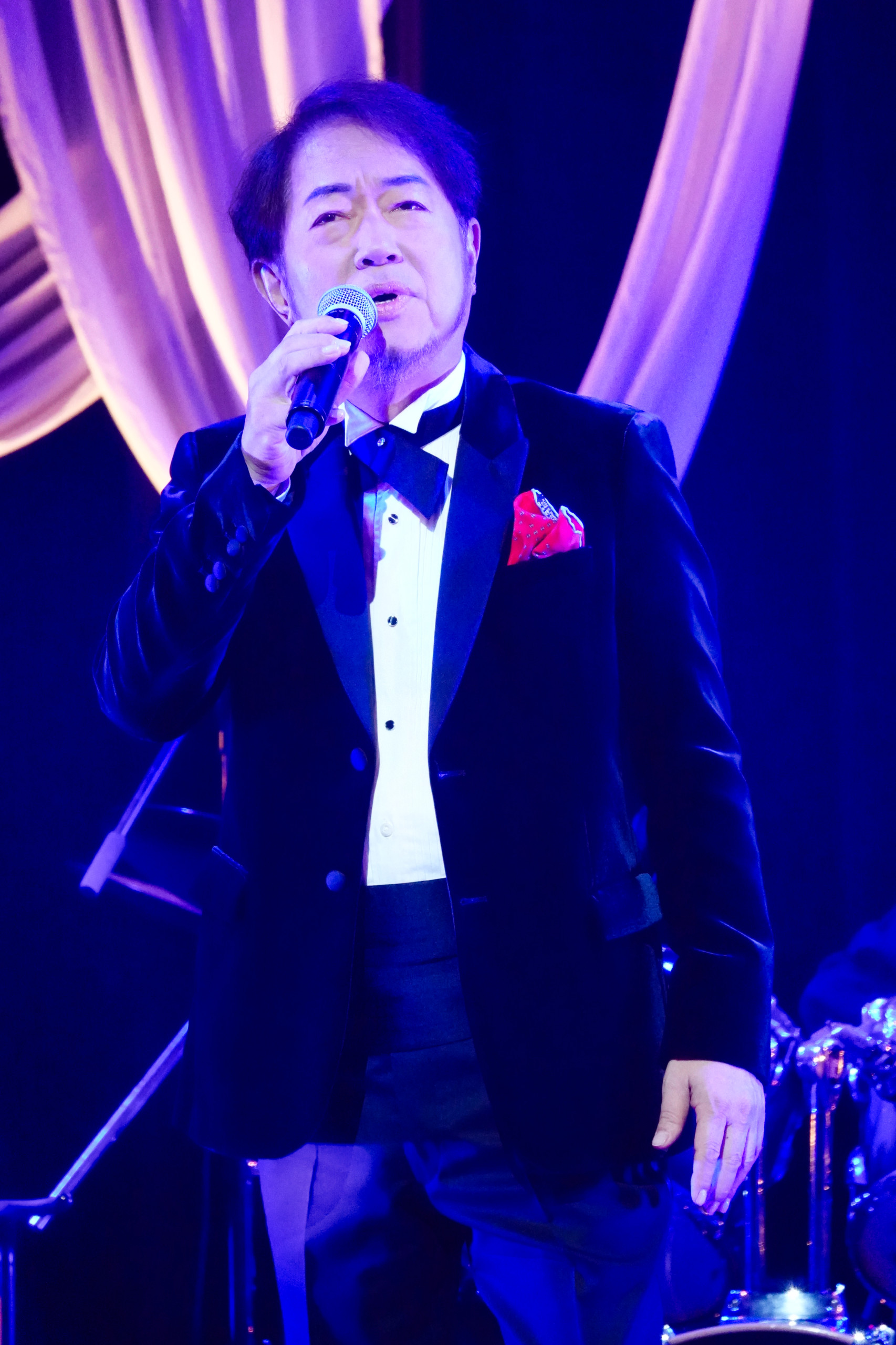 ケン・カタヤマ、テレサ・テンの没後30周年記念チャリティーコンサート