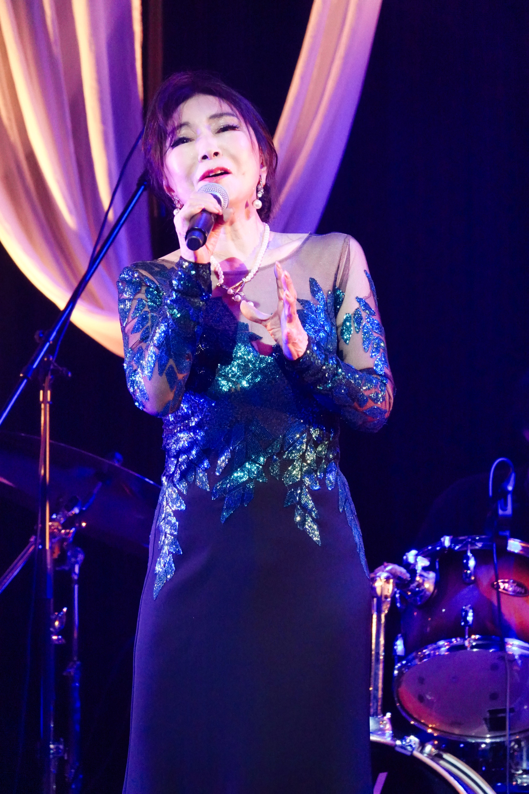 ケイ潤子、テレサ・テンの没後30周年記念チャリティーコンサート