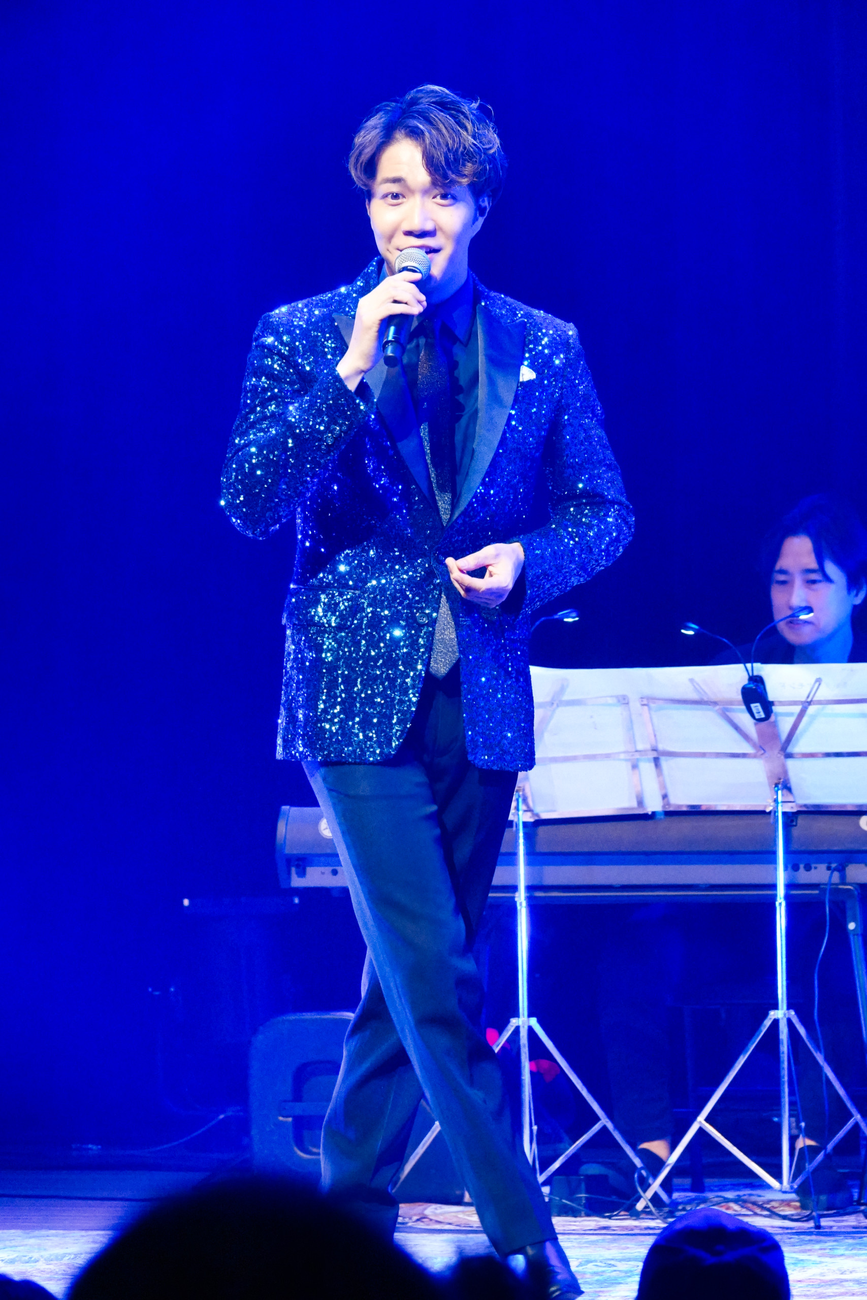 中澤卓也、テレサ・テンの没後30周年記念チャリティーコンサート