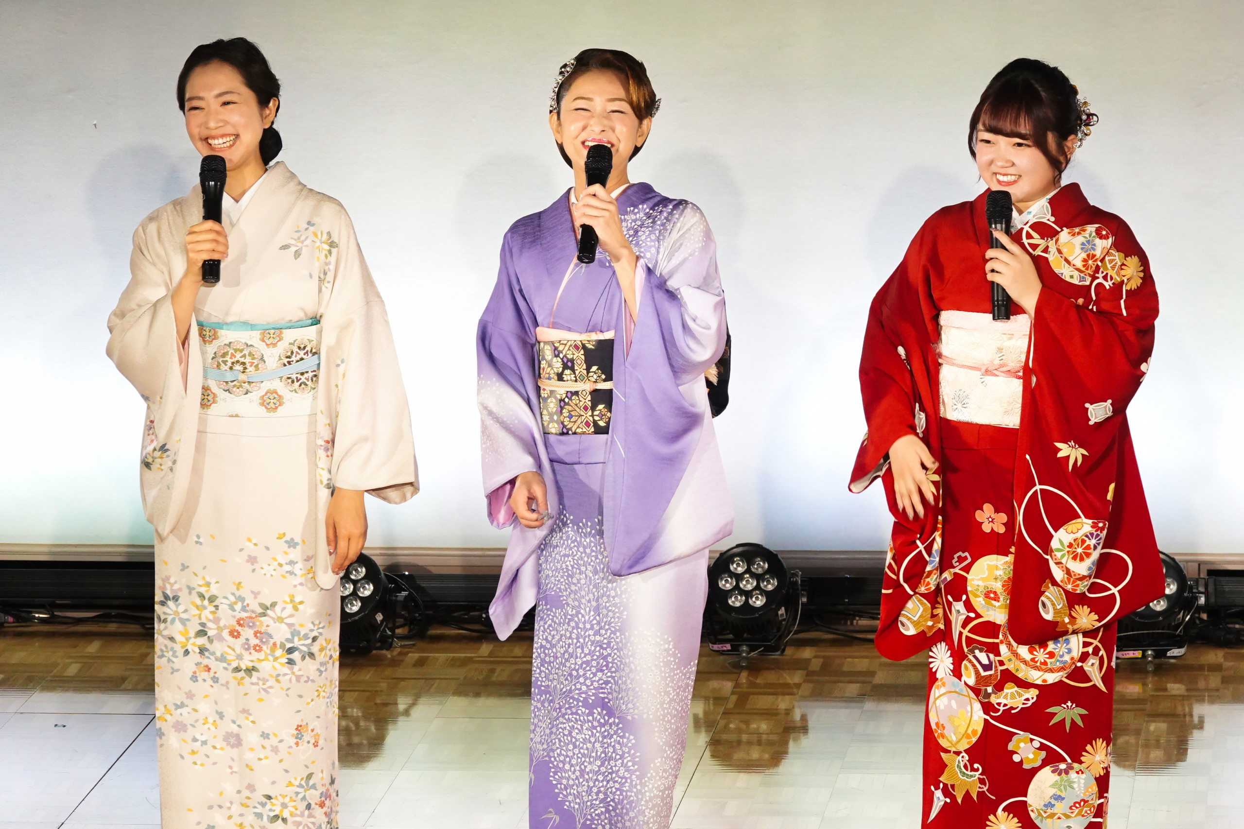 舞乃空、羽山みずき、大石まどか