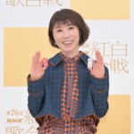 【紅白リハ】水森かおり、デビュー30周年の舞台は「演歌×ドミノ」の集大成！ M-1王者たくろうも参戦し、2025年を「繋」ぐ