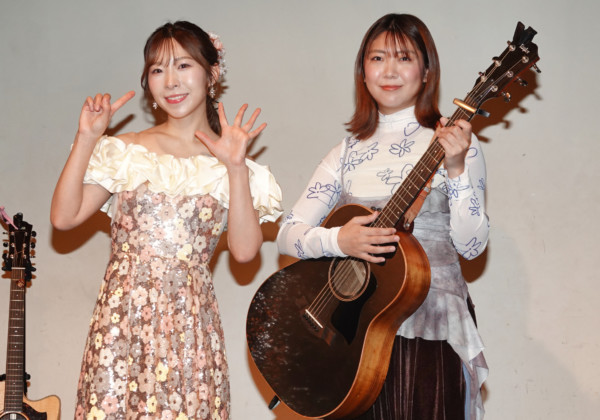 岩佐美咲、山崎あおい