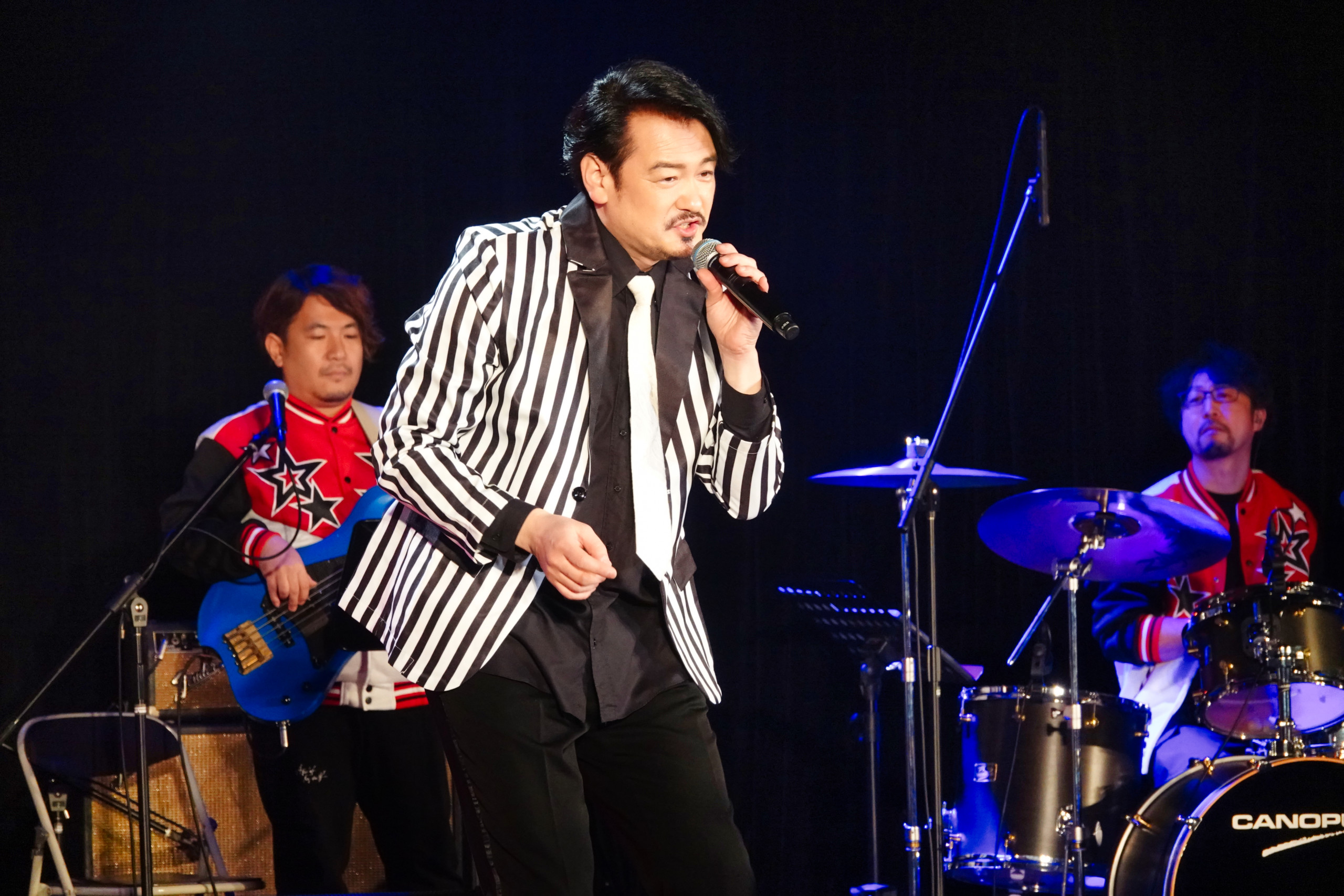 小田井涼平の歌ってんねん!