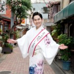 彩青、師匠・細川たかしの教えを胸に。昭和レトロな辰巳新道で初の恋歌「門前仲町の恋ざくら」をPR。“大役”の年にと飛躍を誓う