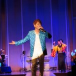 北山たけし、52歳の誓い。誕生日をファンと祝福！ 新人・堀内春菜も駆けつけた豪華バースデーライブ